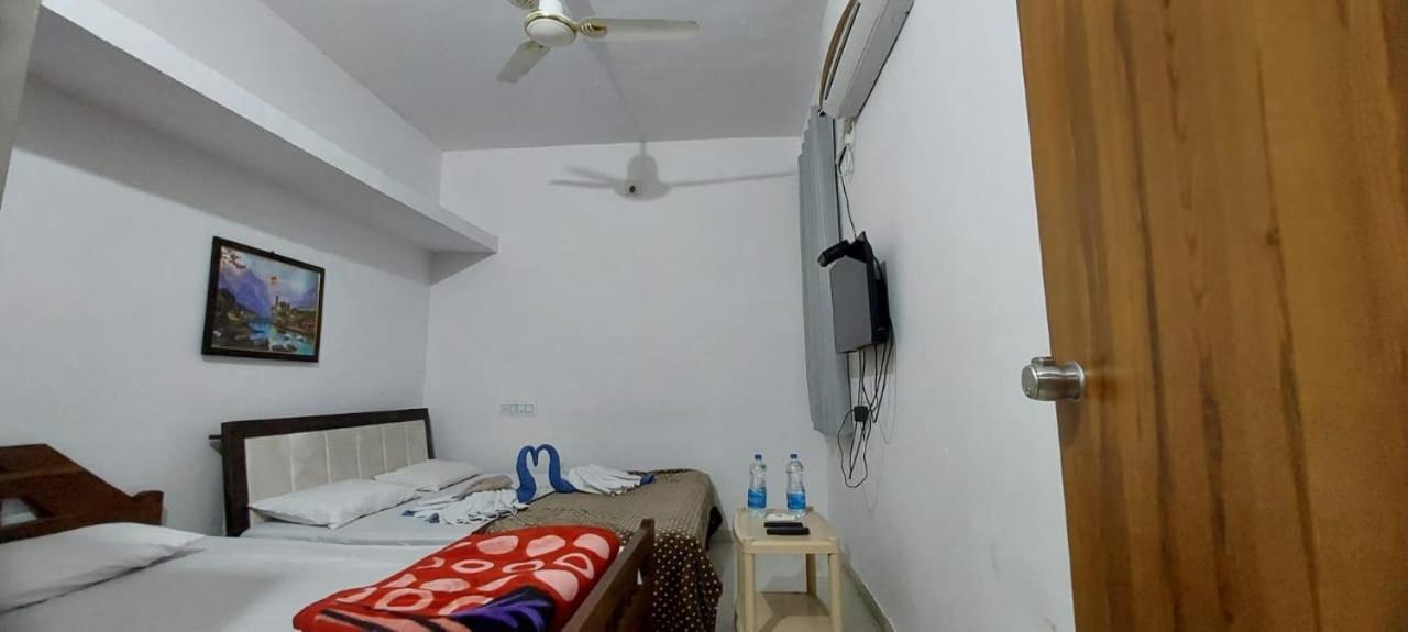 Madhavrai Premium Homestay Kevadia Room photo